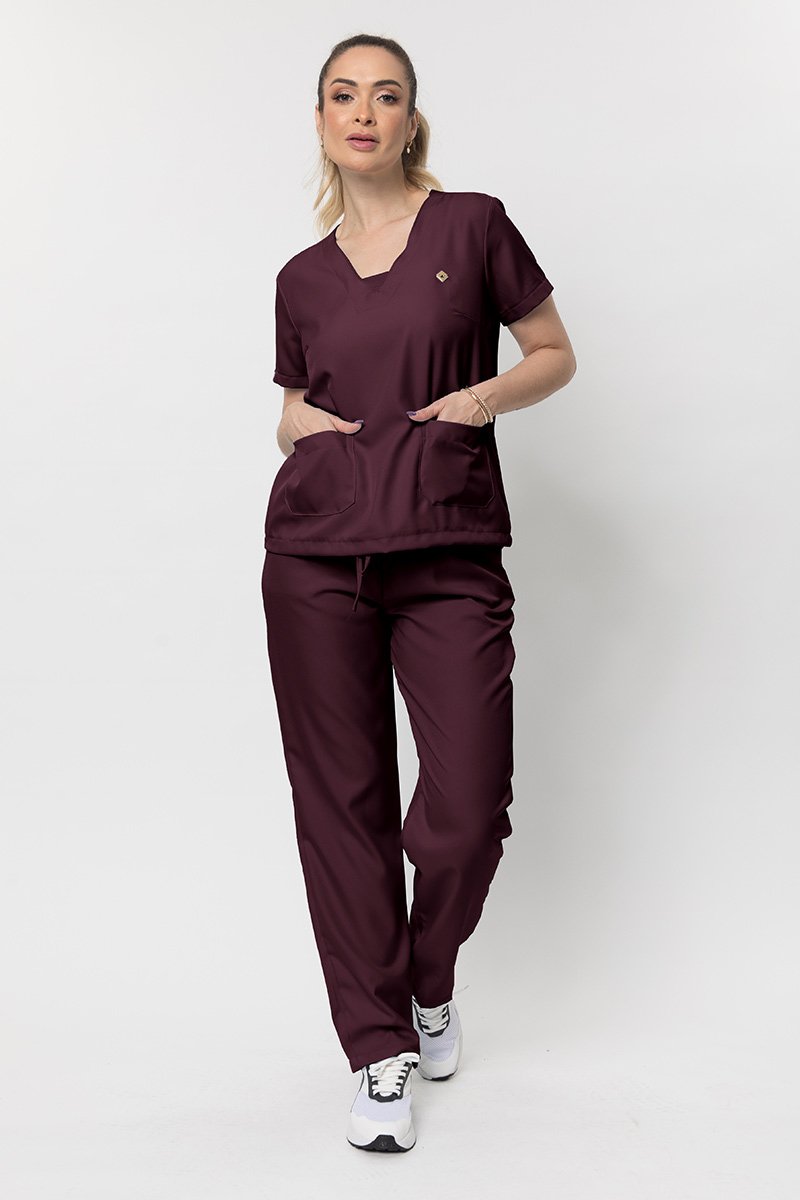 scrub feminino manga curta bordo