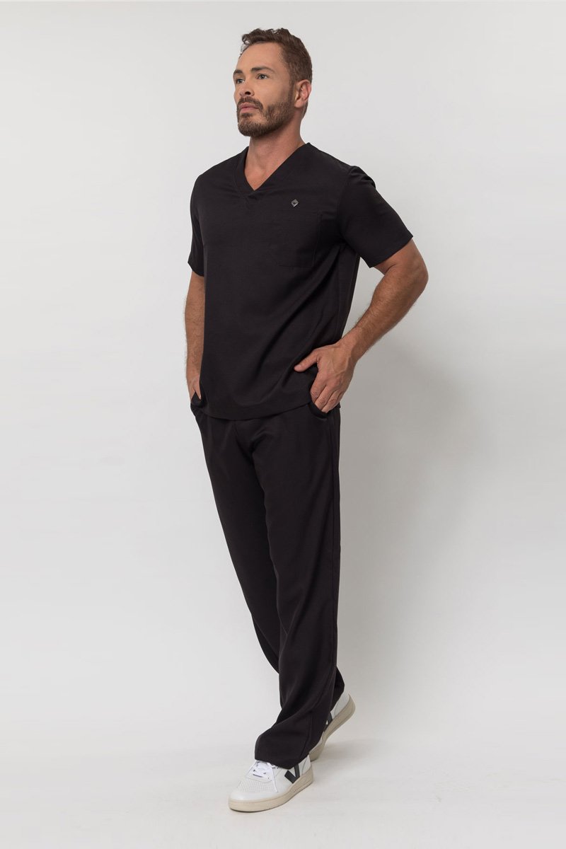 scrub masculino manga curta tradicional preto 2