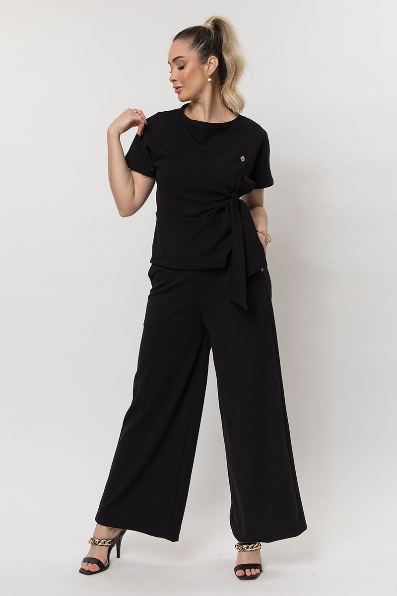 scrub feminino manga curta preto 1